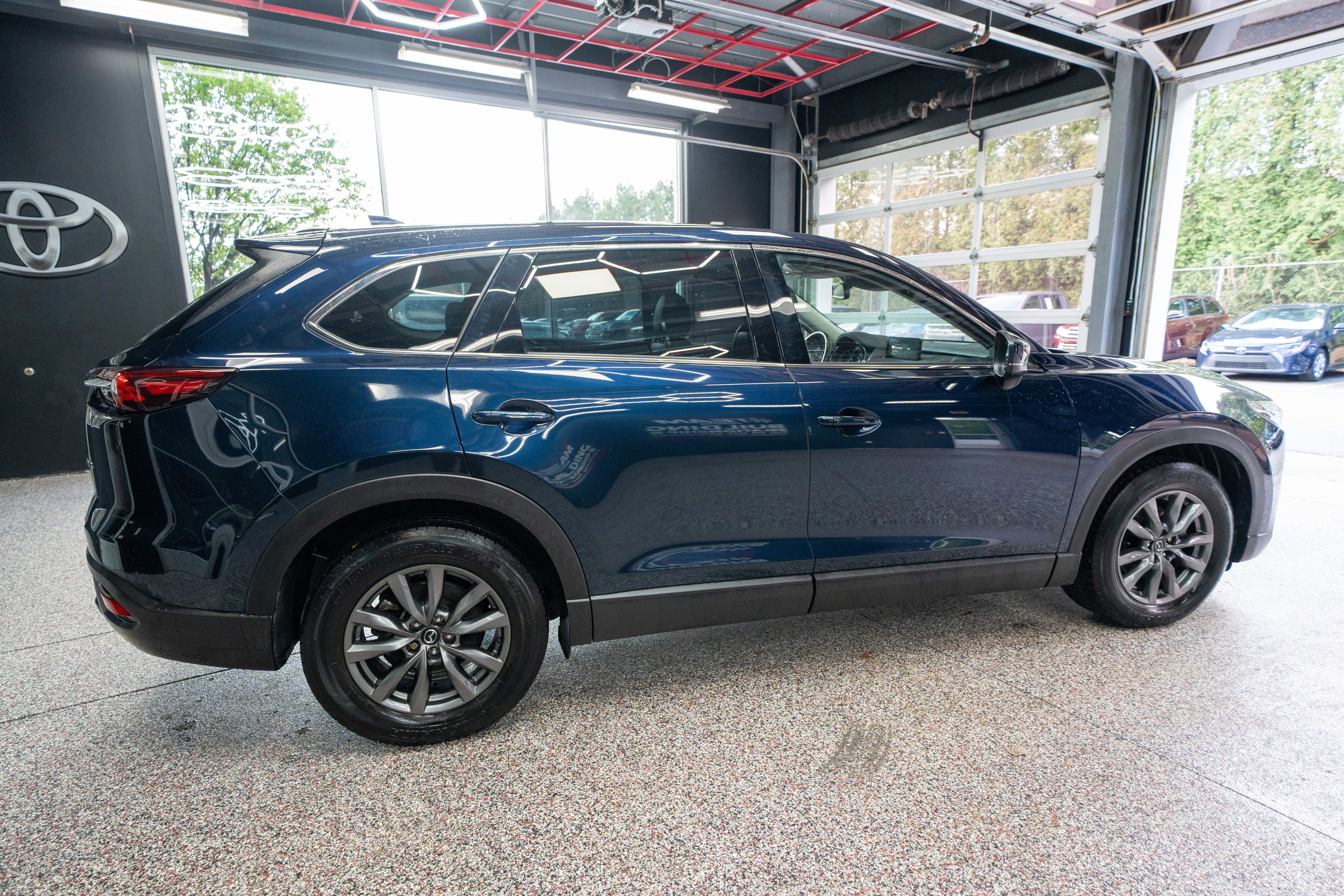 Used 2023 MAZDA CX-9 Touring image 4