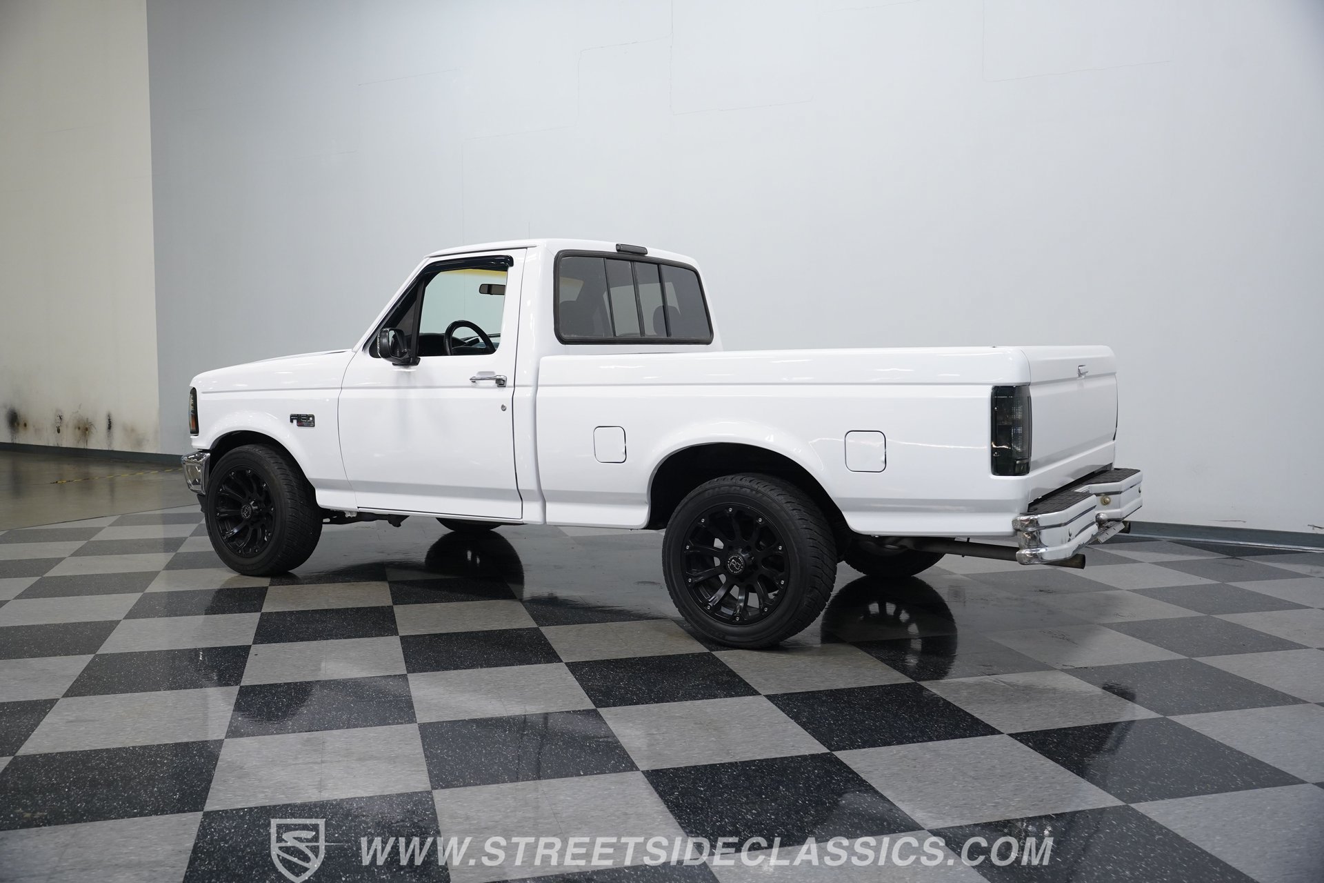 Used 1994 Ford F150 XL RWD image 9