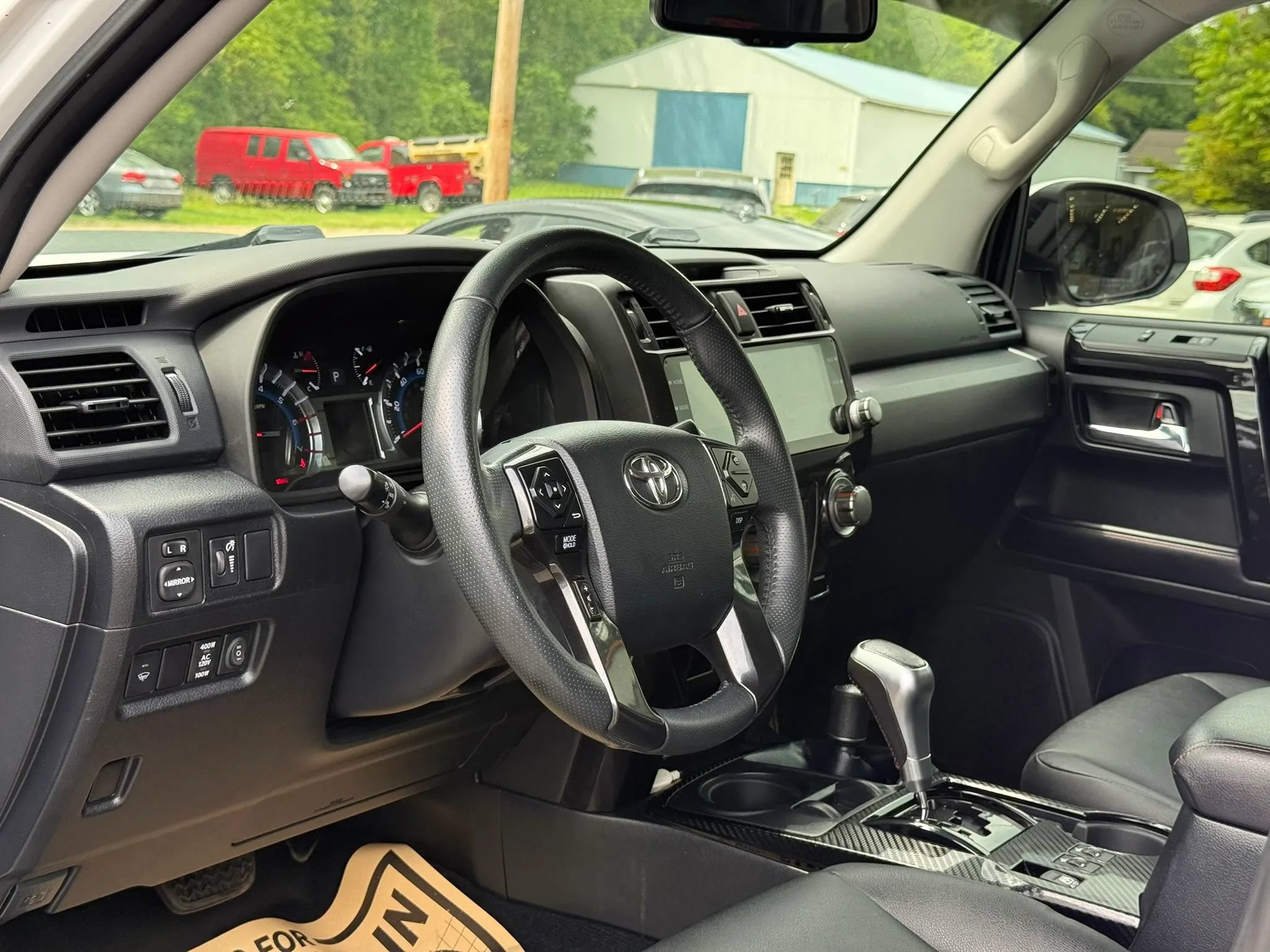 Used 2017 Toyota 4Runner TRD Pro AWD/4WD image 11
