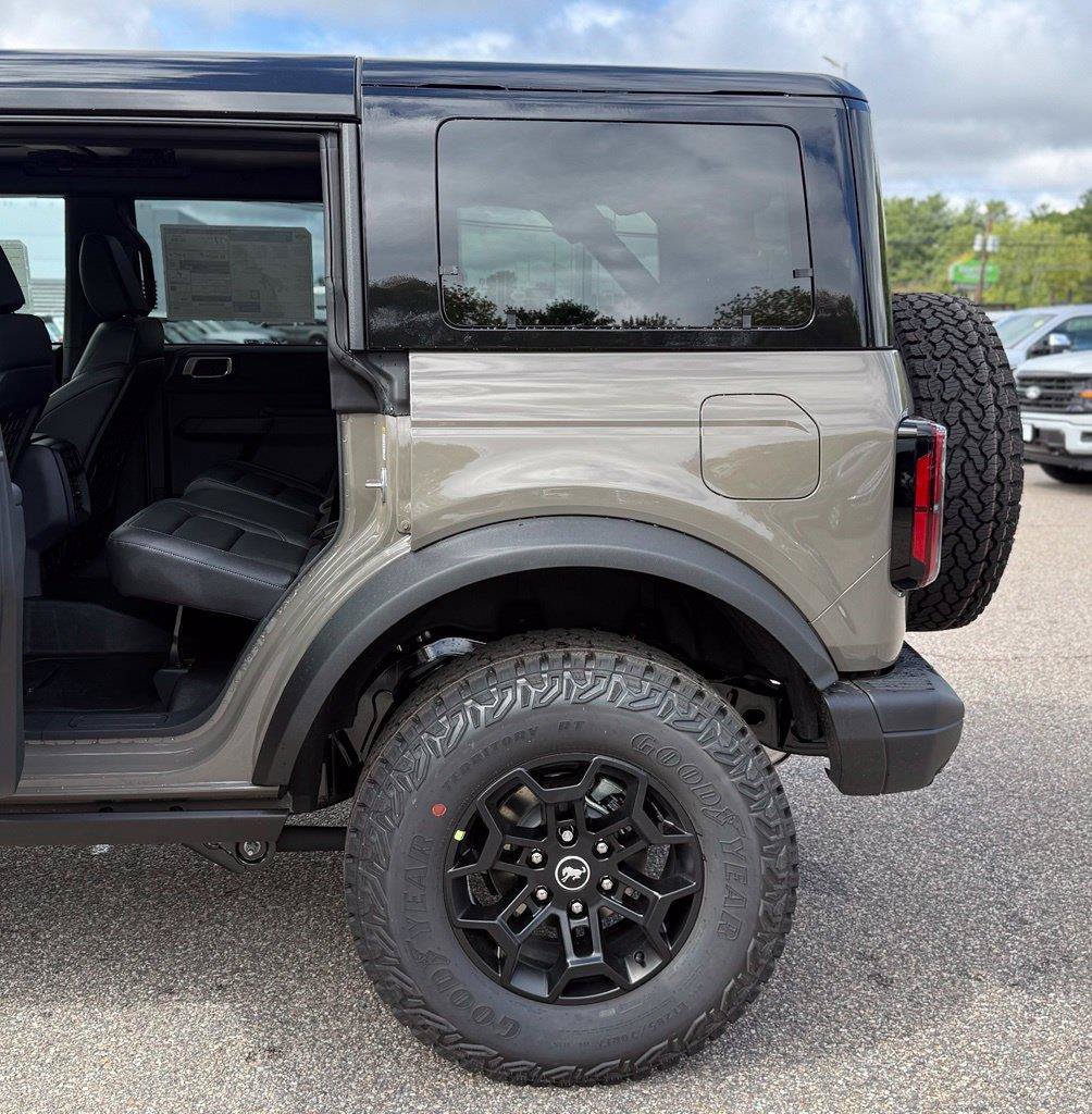 New 2026 Ford Bronco Badlands AWD/4WD image 28