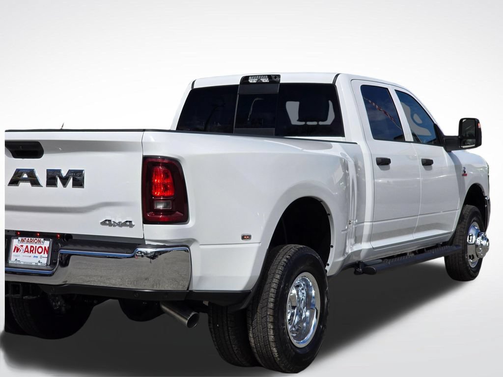 New 2026 RAM 3500 Tradesman AWD/4WD image 40