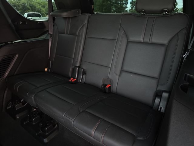 Used 2022 Chevrolet Tahoe RST w/ Luxury Package RWD image 31