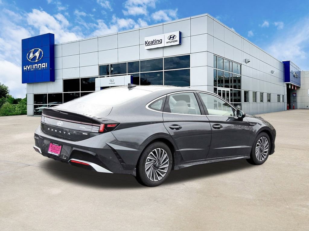 Certified 2025 Hyundai Sonata Limited image 5