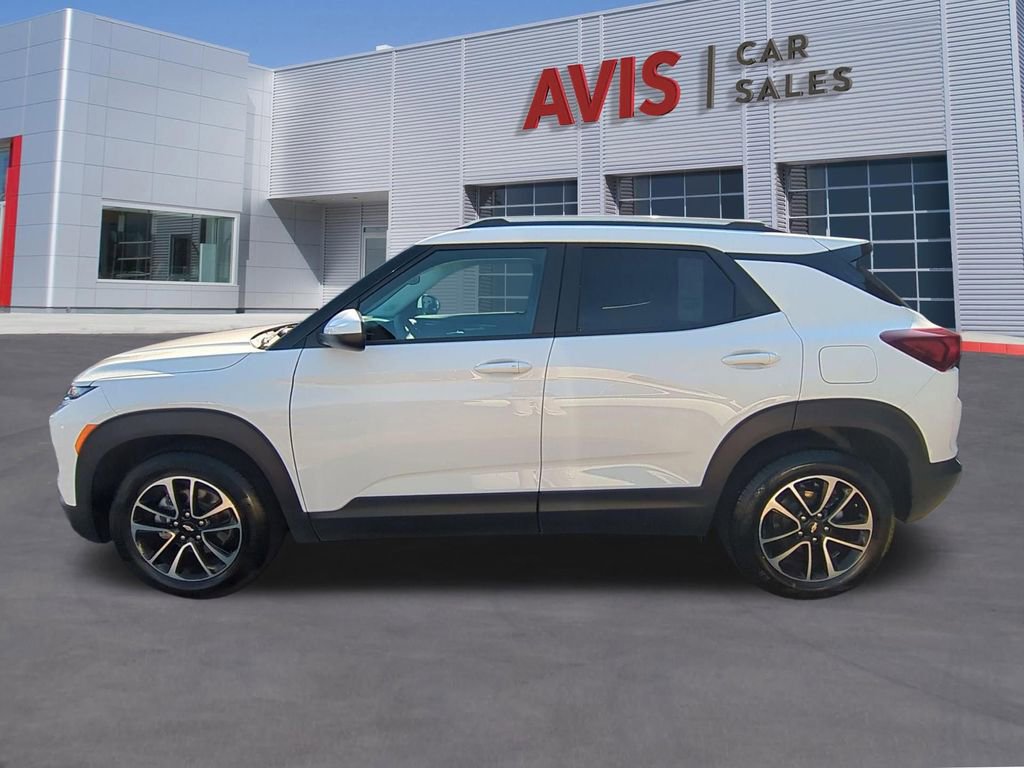 Used 2025 Chevrolet TrailBlazer LT image 10