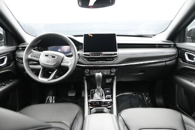 New 2026 Jeep Compass Limited AWD/4WD image 9