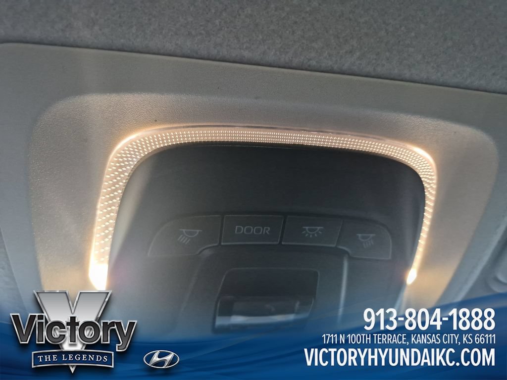 Used 2024 Toyota Corolla LE FWD image 30