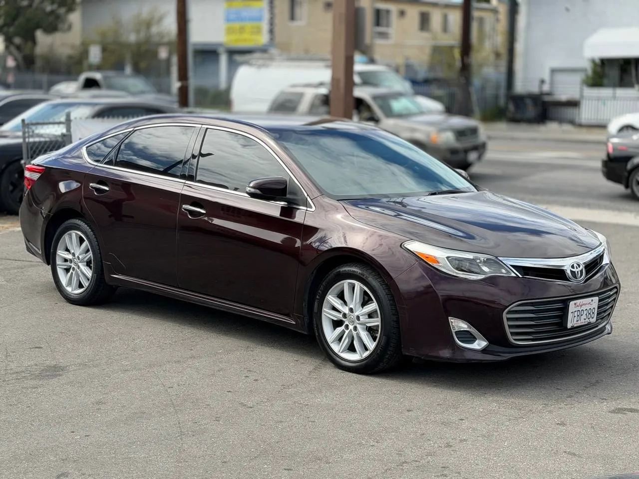 Used 2014 Toyota Avalon XLE FWD image 21
