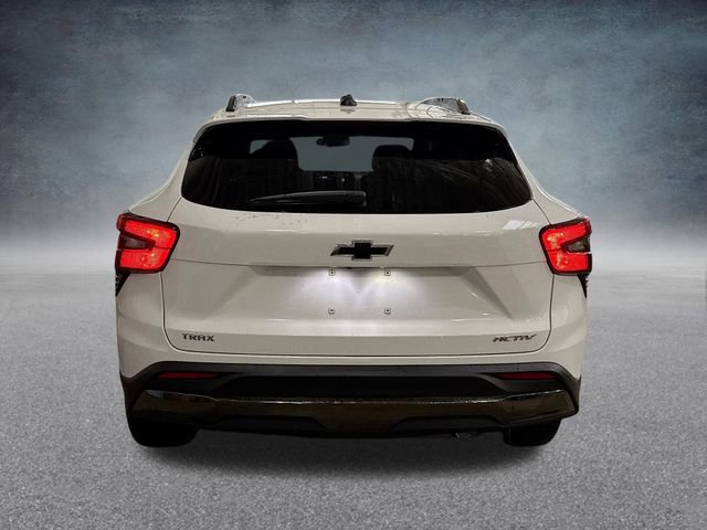 New 2026 Chevrolet Trax ACTIV w/ Sunroof Package FWD image 9