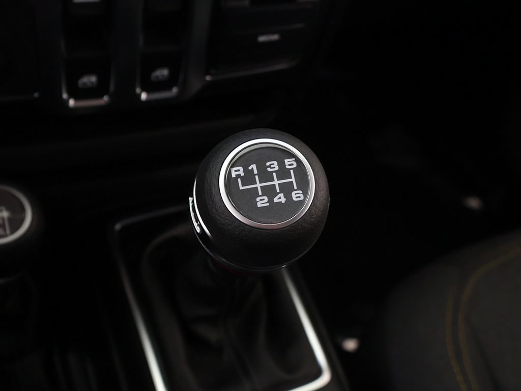 Used 2026 Jeep Wrangler Sport AWD/4WD image 41