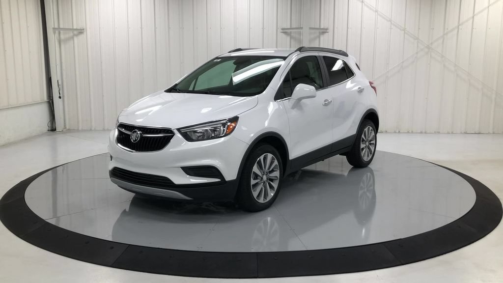 Used 2020 Buick Encore Preferred FWD image 4