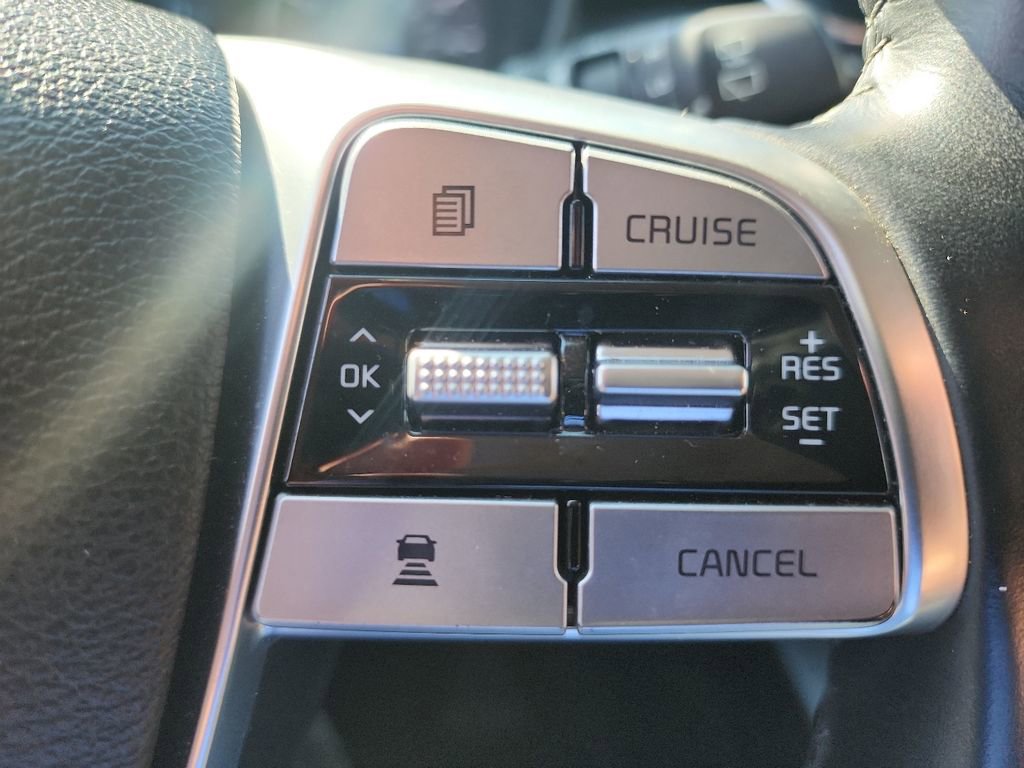 Used 2021 Kia Telluride LX image 18