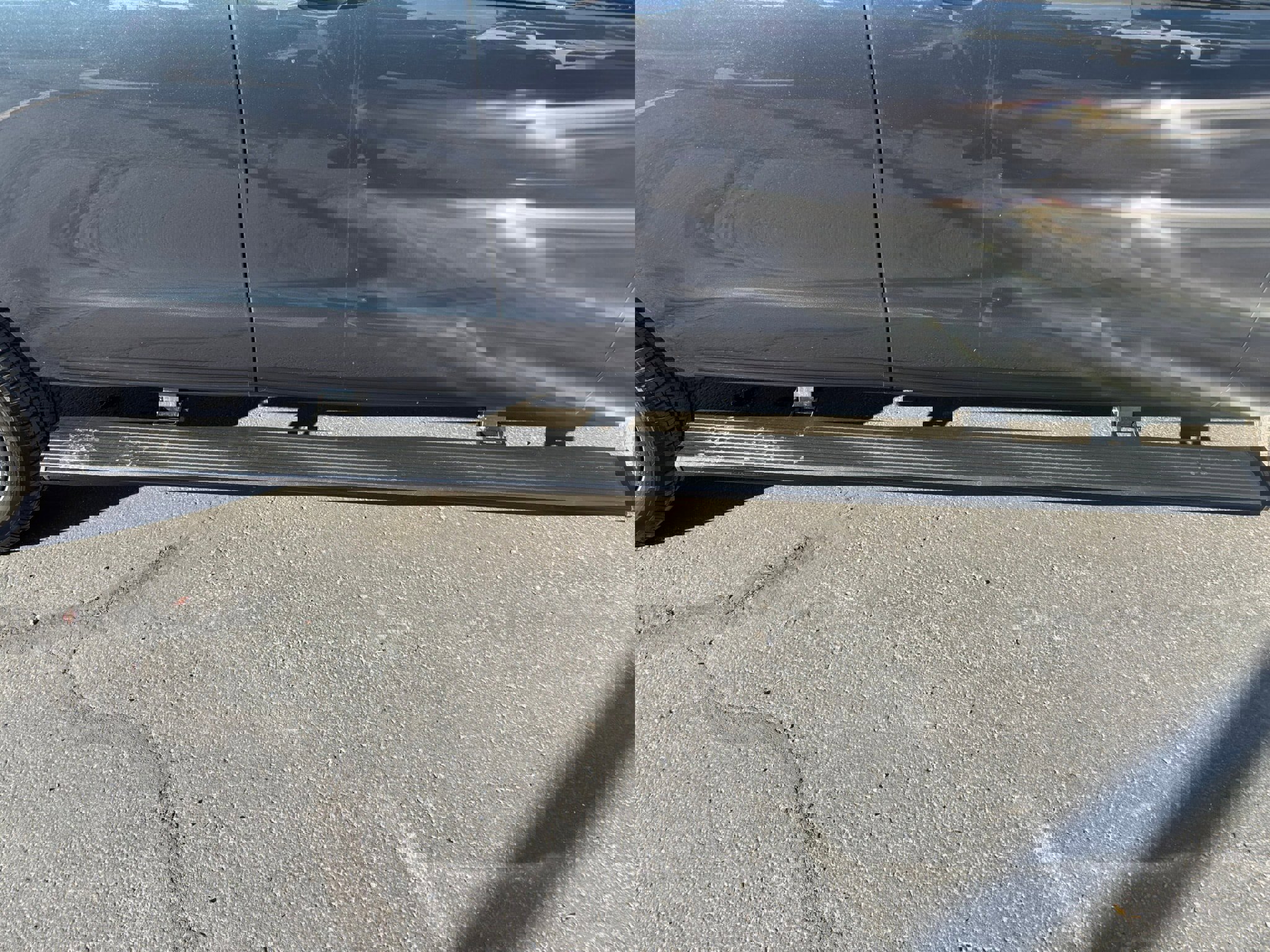 New 2025 Lincoln Navigator Reserve w/ Jet Appearance Package image 9