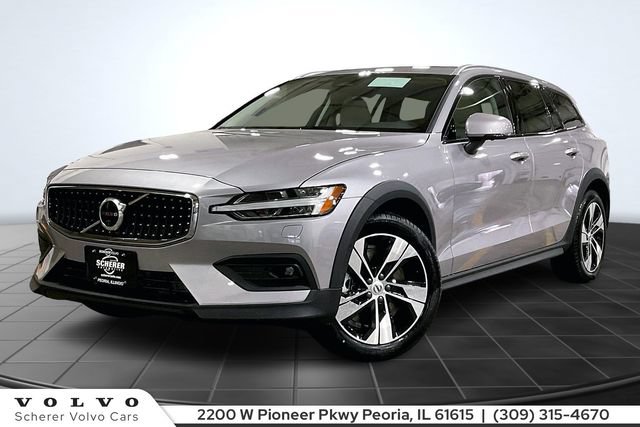 New 2026 Volvo V60 B5 Cross Country Plus w/ Climate Package AWD/4WD image 1