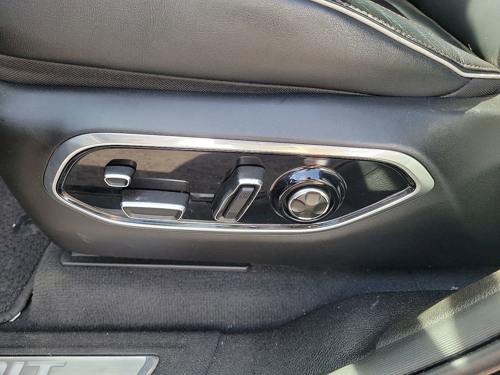 Used 2023 Jeep Grand Cherokee Summit w/ Adv Protech Group IV image 11