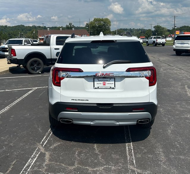 Used 2023 GMC Acadia SLE w/ Driver Convenience Package image 42