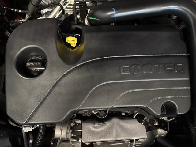 Used 2023 Chevrolet Equinox RS AWD/4WD image 31