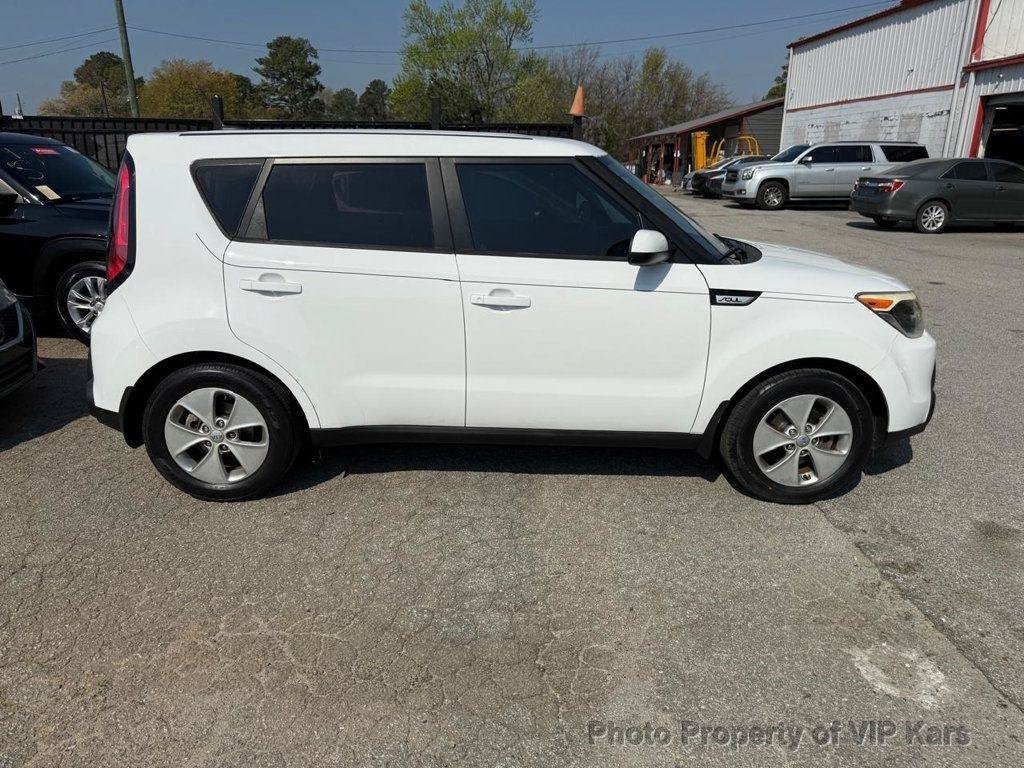 Used 2016 Kia Soul FWD image 4