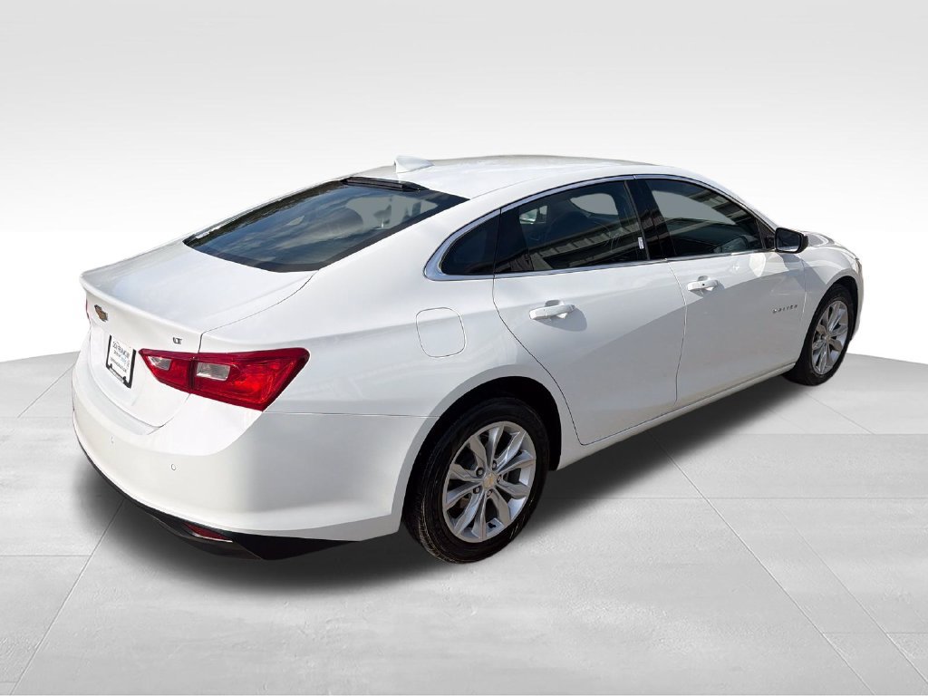 Used 2025 Chevrolet Malibu LT FWD image 5