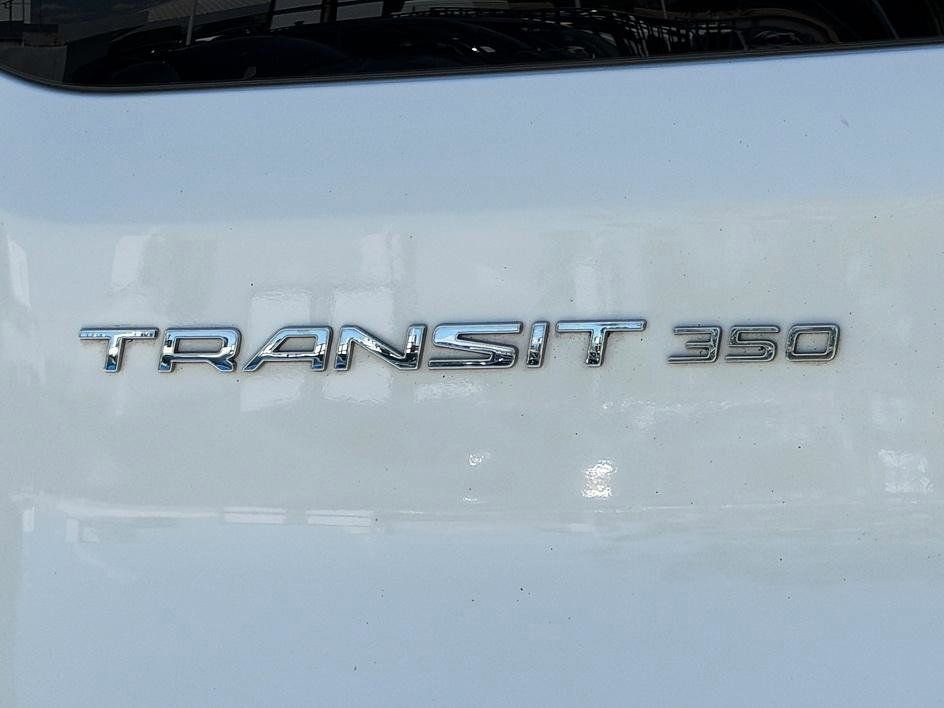 Used 2025 Ford Transit 350 XLT RWD image 14