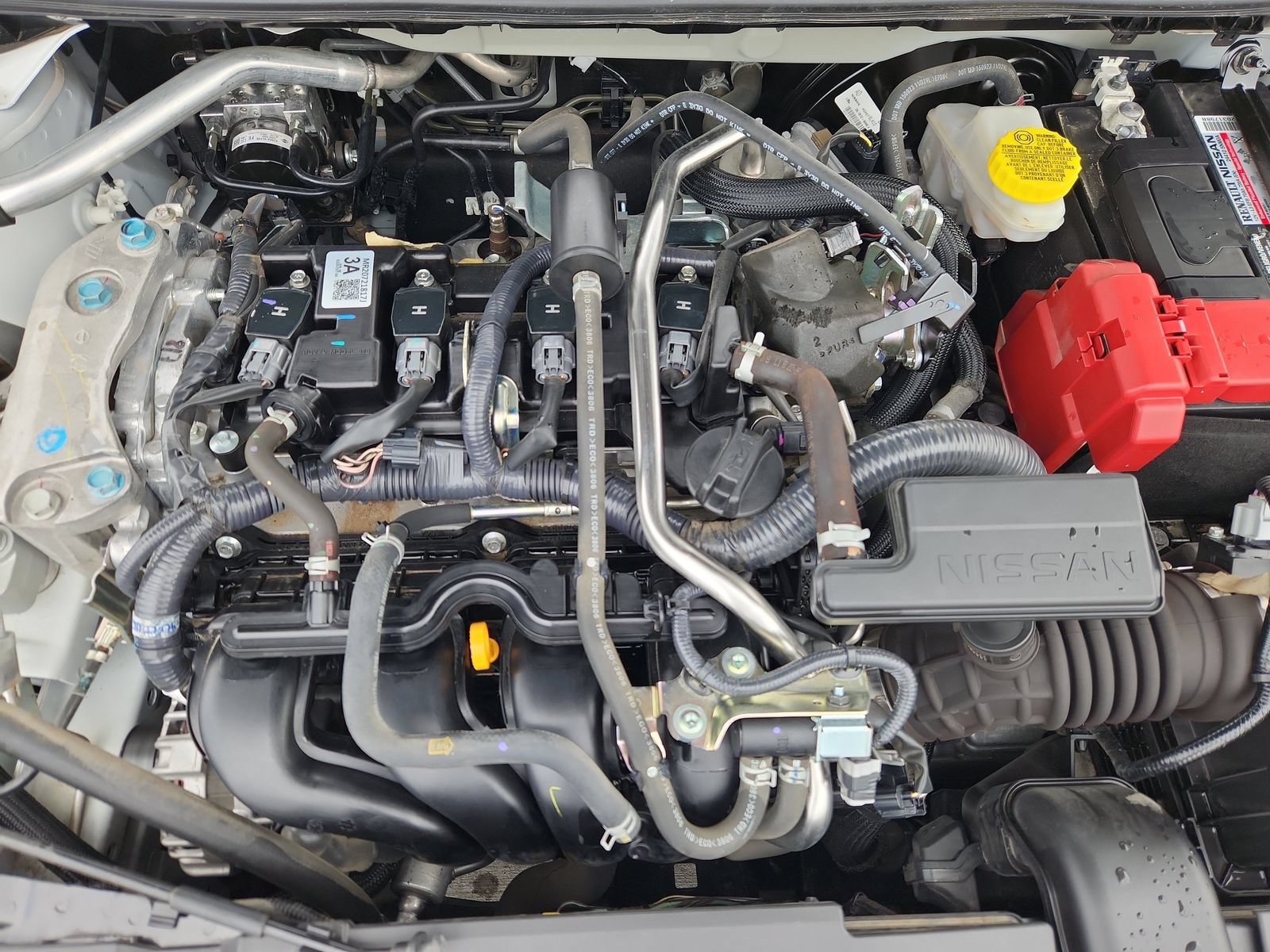 Used 2024 Nissan Sentra SV FWD image 17