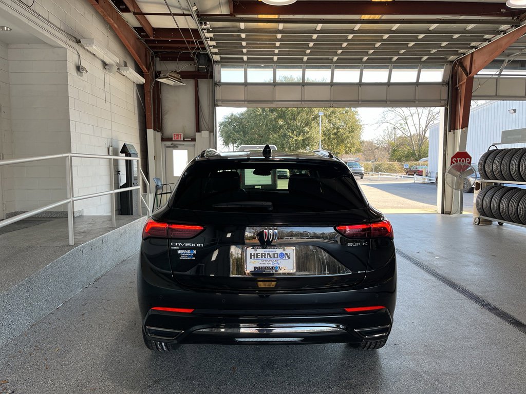 Used 2025 Buick Envision Sport Touring image 7
