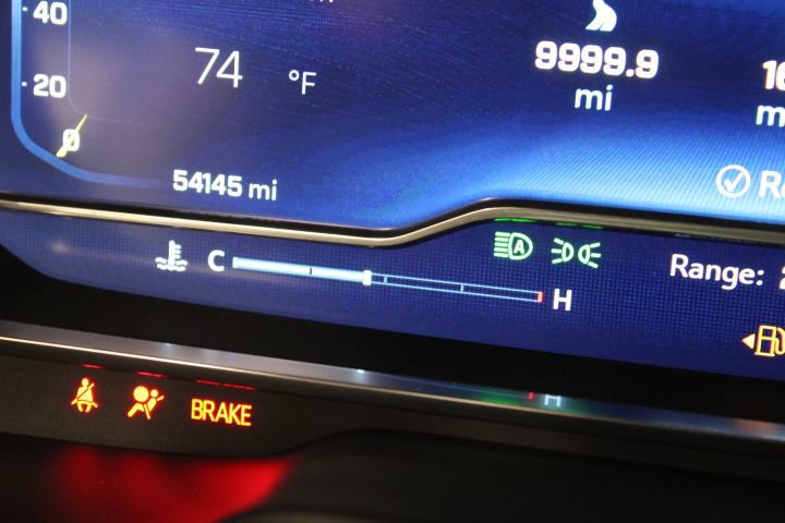 Used 2023 Chevrolet Tahoe RST w/ Luxury Package AWD/4WD image 5