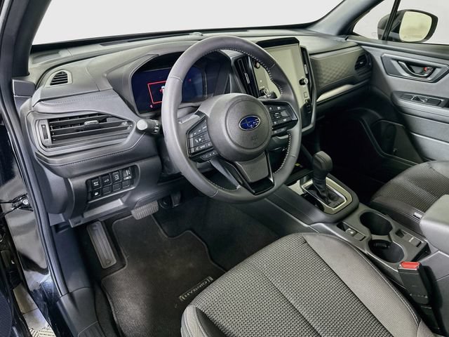 Used 2025 Subaru Forester Premium AWD/4WD image 10