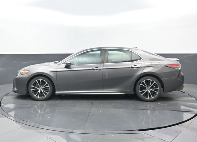 Used 2019 Toyota Camry SE w/ Convenience Package FWD image 7