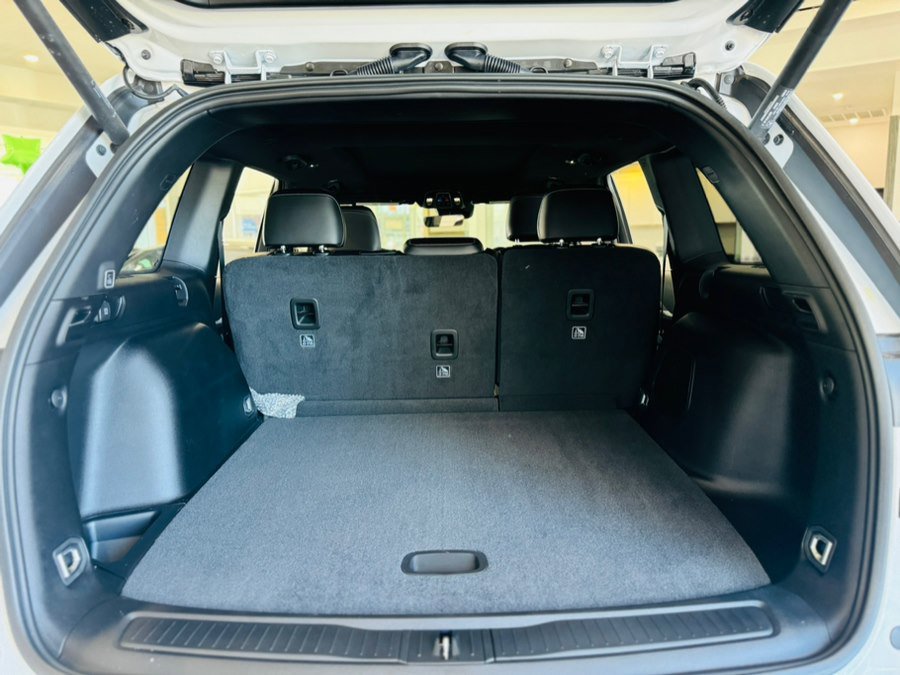 Used 2026 Jeep Grand Cherokee Limited image 7