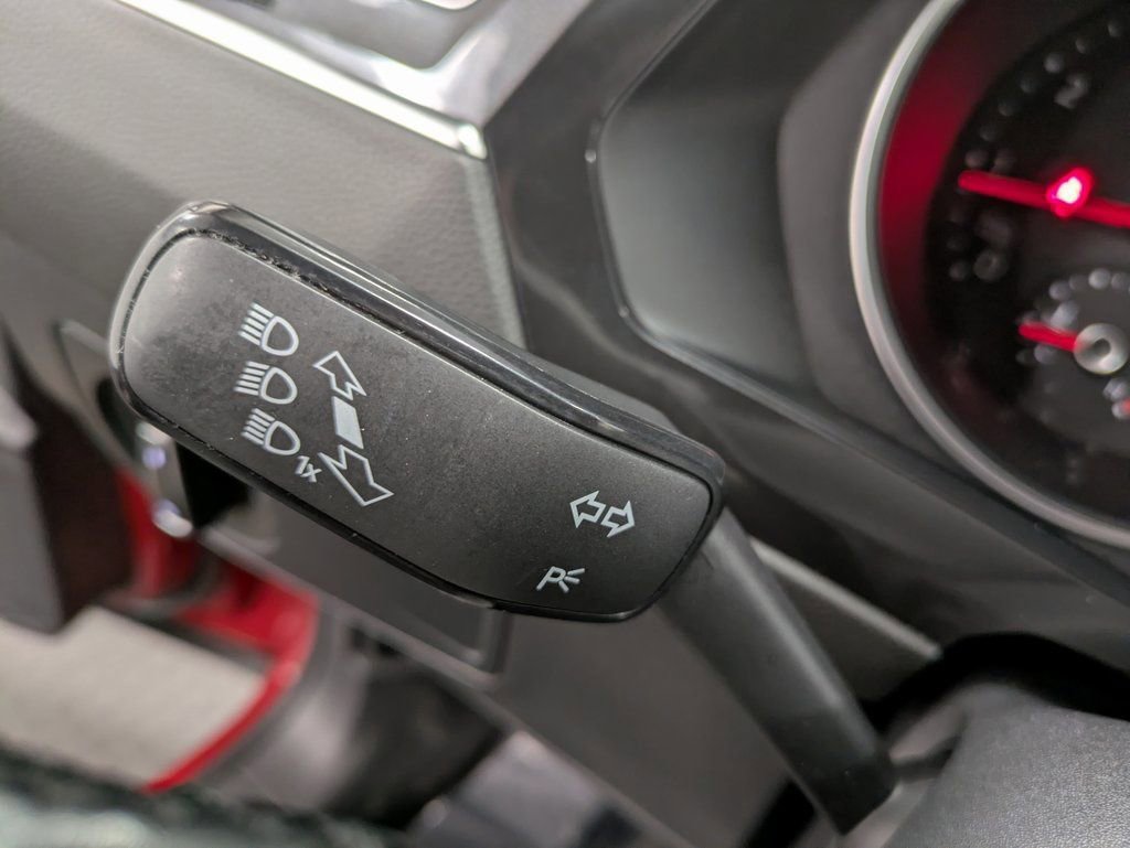Used 2019 Volkswagen Tiguan SE image 20