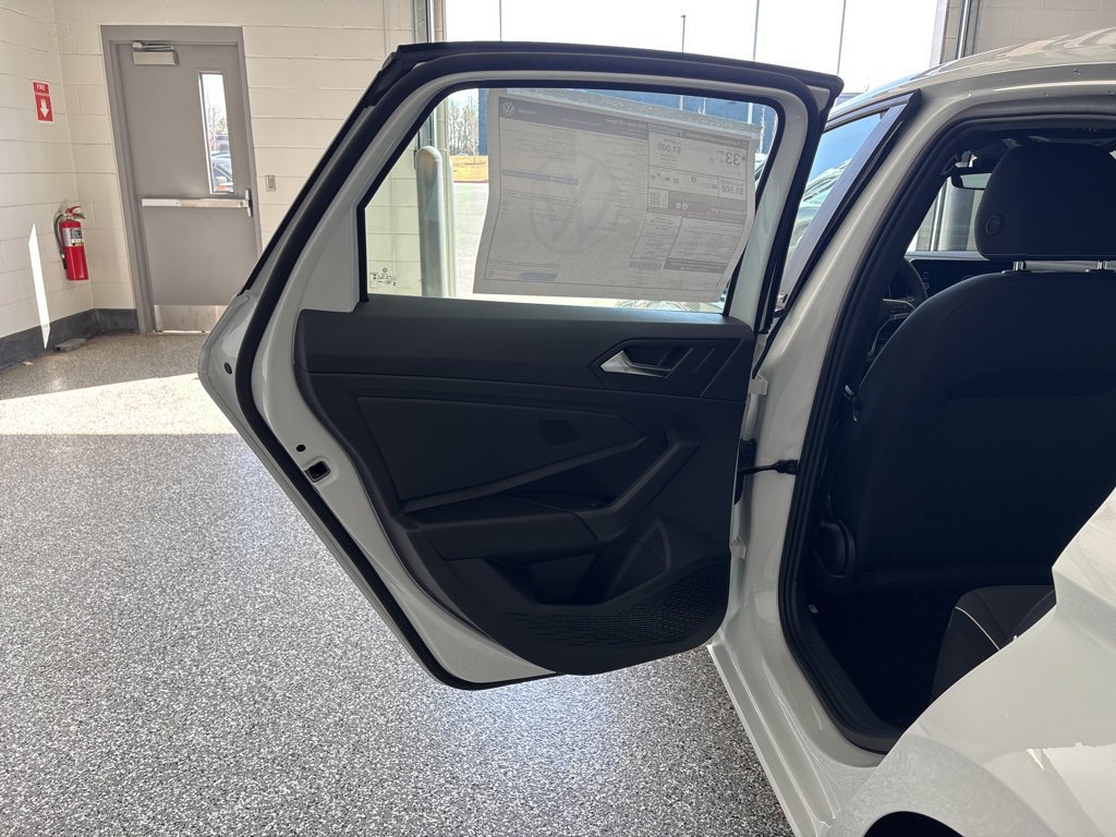 Certified 2026 Volkswagen Jetta Sport FWD image 34