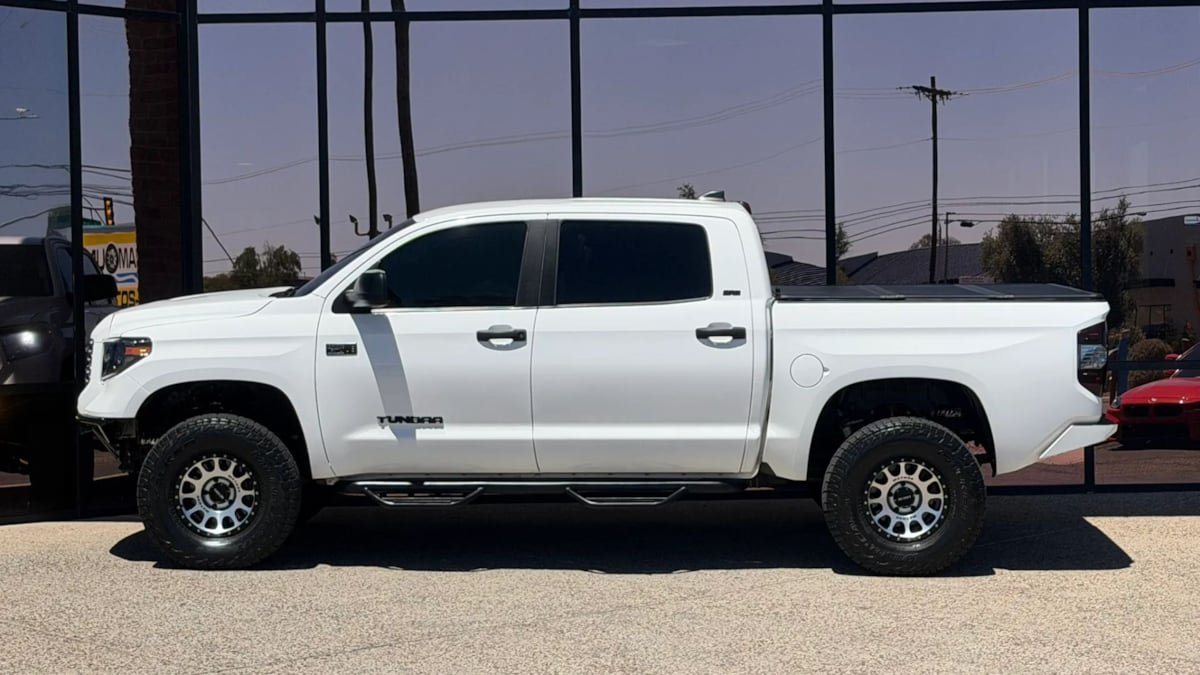 Used 2021 Toyota Tundra SR5 AWD/4WD image 6
