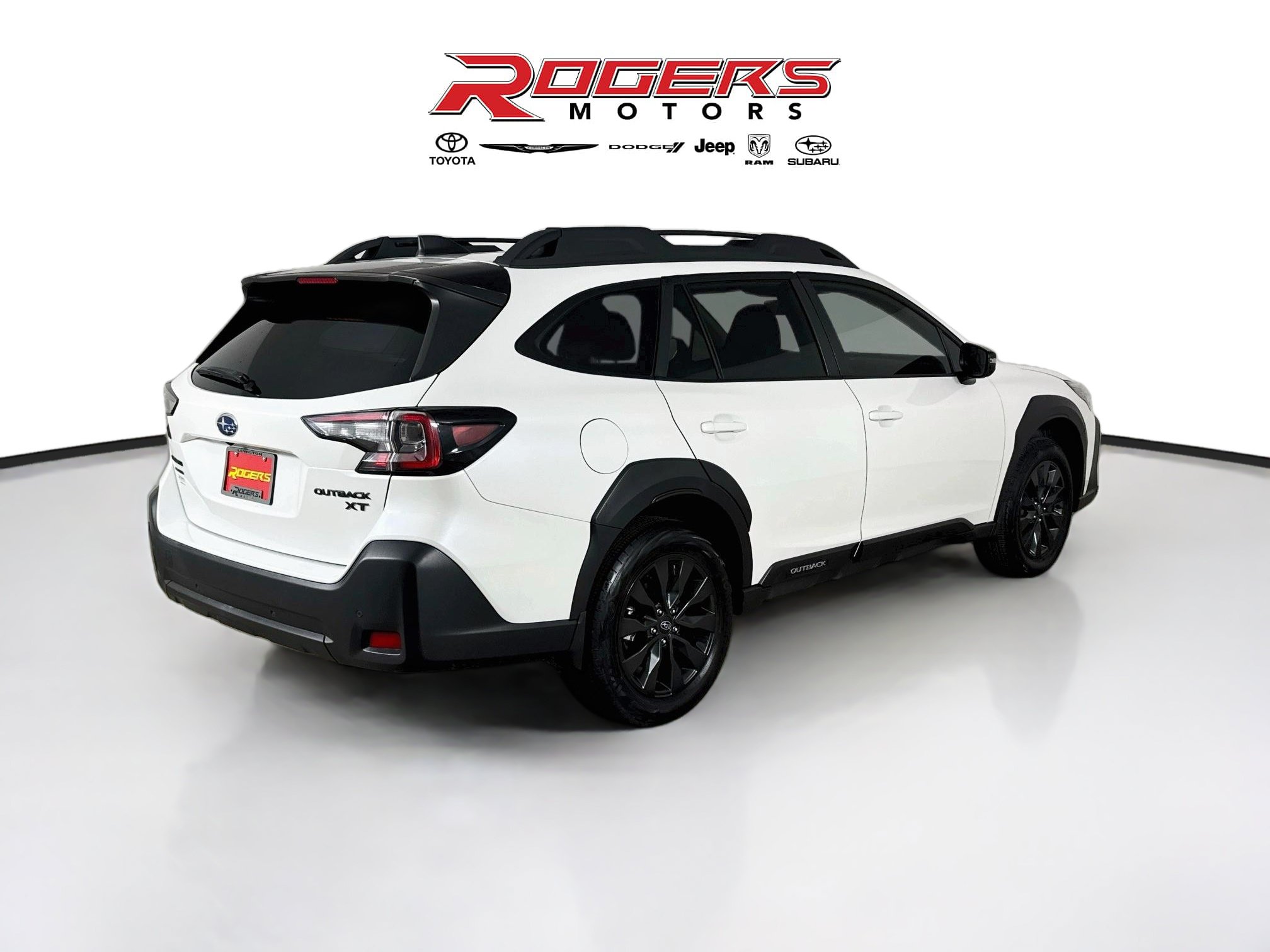 Used 2024 Subaru Outback Onyx Edition XT AWD/4WD image 8