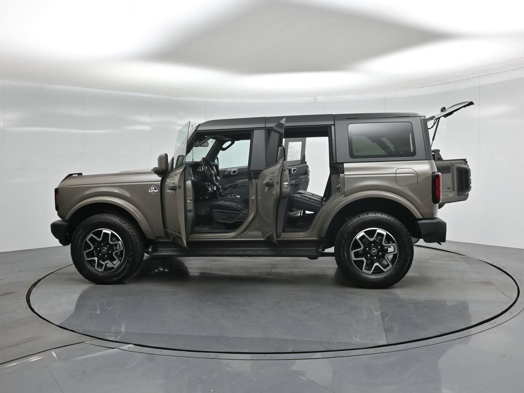 New 2026 Ford Bronco Outer Banks AWD/4WD image 34