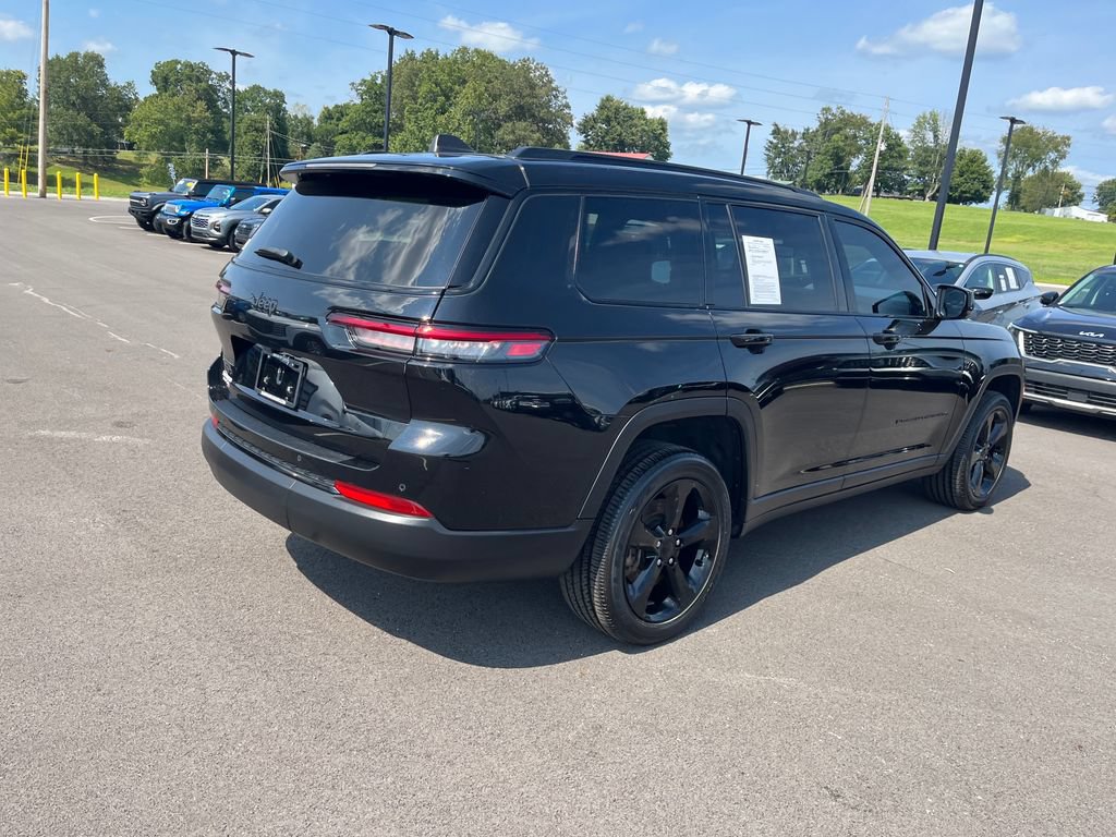 Used 2023 Jeep Grand Cherokee L Laredo AWD/4WD image 5