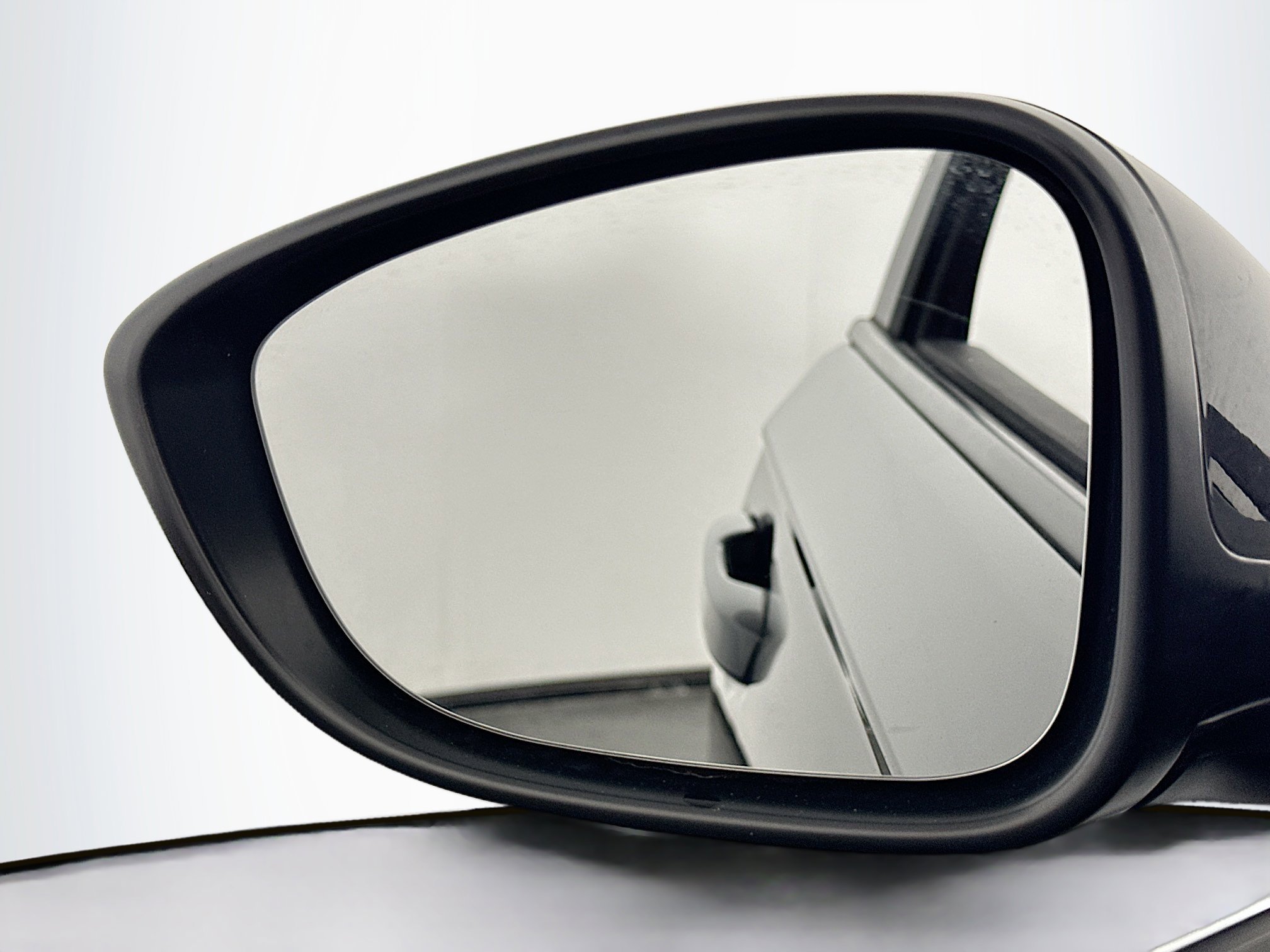 Used 2025 Honda Accord LX image 16