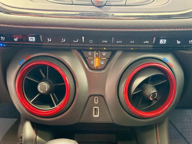 Certified 2019 Chevrolet Blazer RS AWD/4WD image 17
