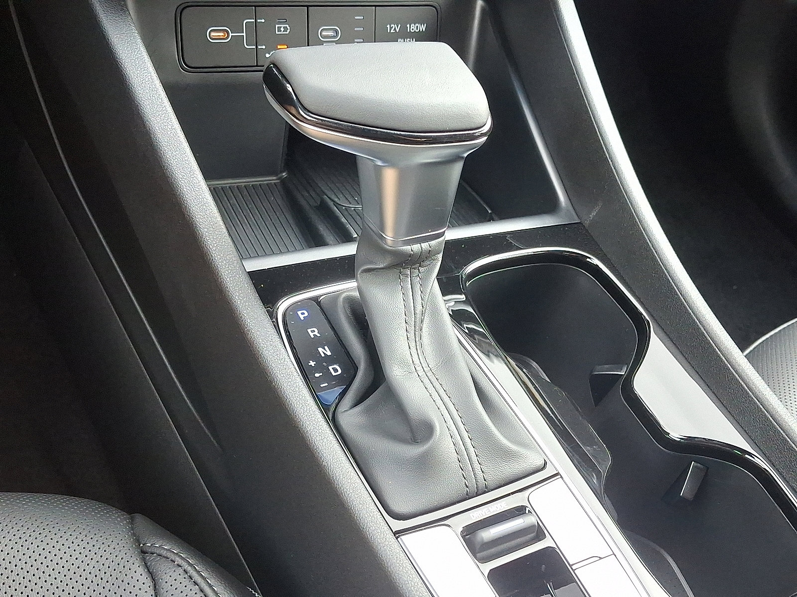 New 2026 Hyundai Santa Cruz Limited image 17