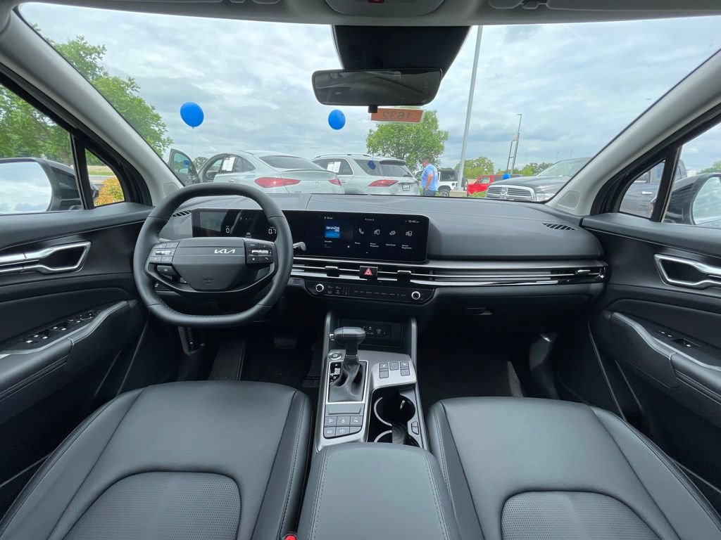 New 2026 Kia Sportage EX w/ EX Panorama Roof Package FWD image 30