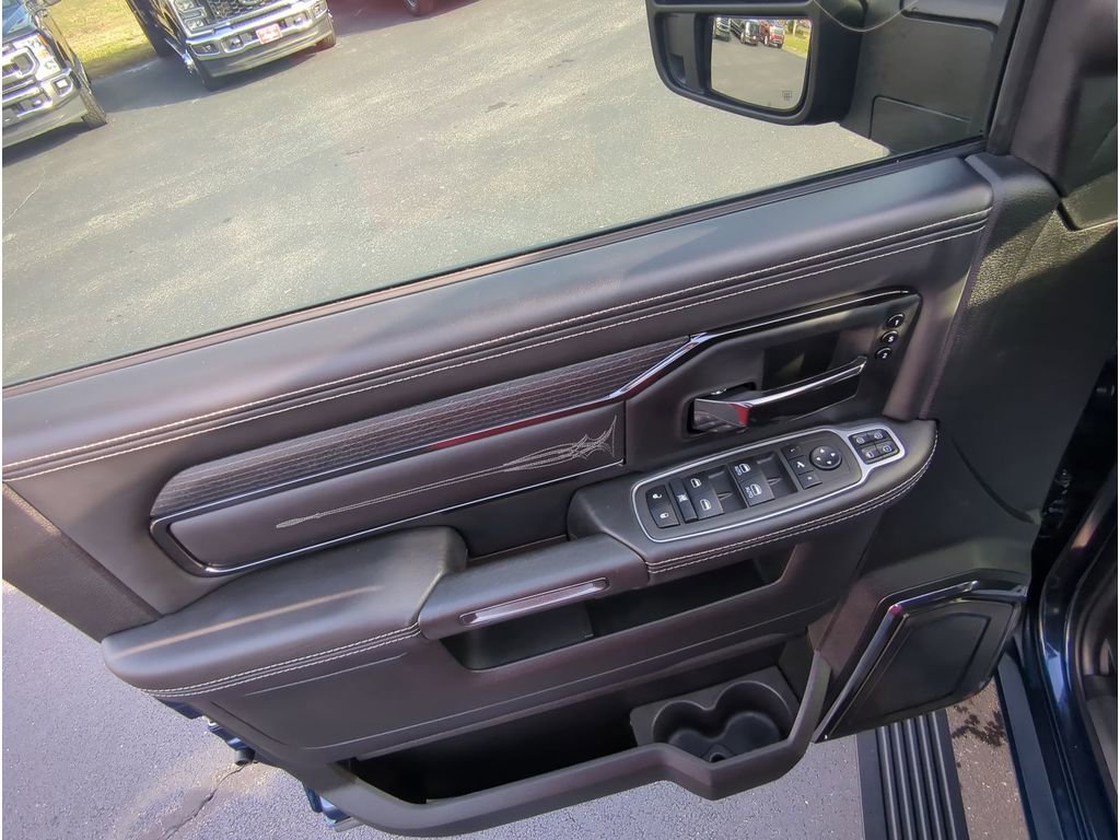 Used 2024 RAM 2500 Limited image 12