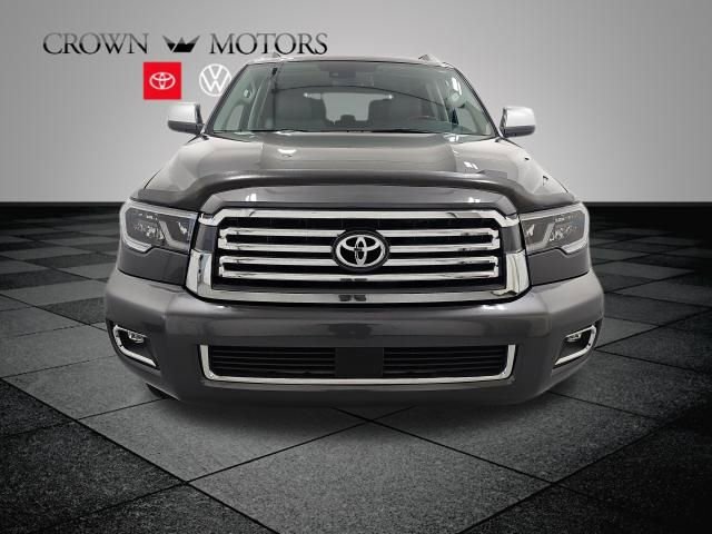 Used 2019 Toyota Sequoia Platinum image 2