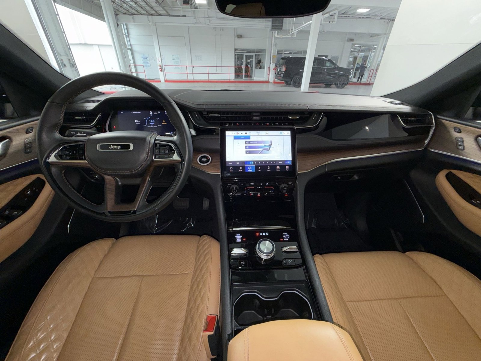 Used 2023 Jeep Grand Cherokee L Summit w/ High Altitude Package image 23