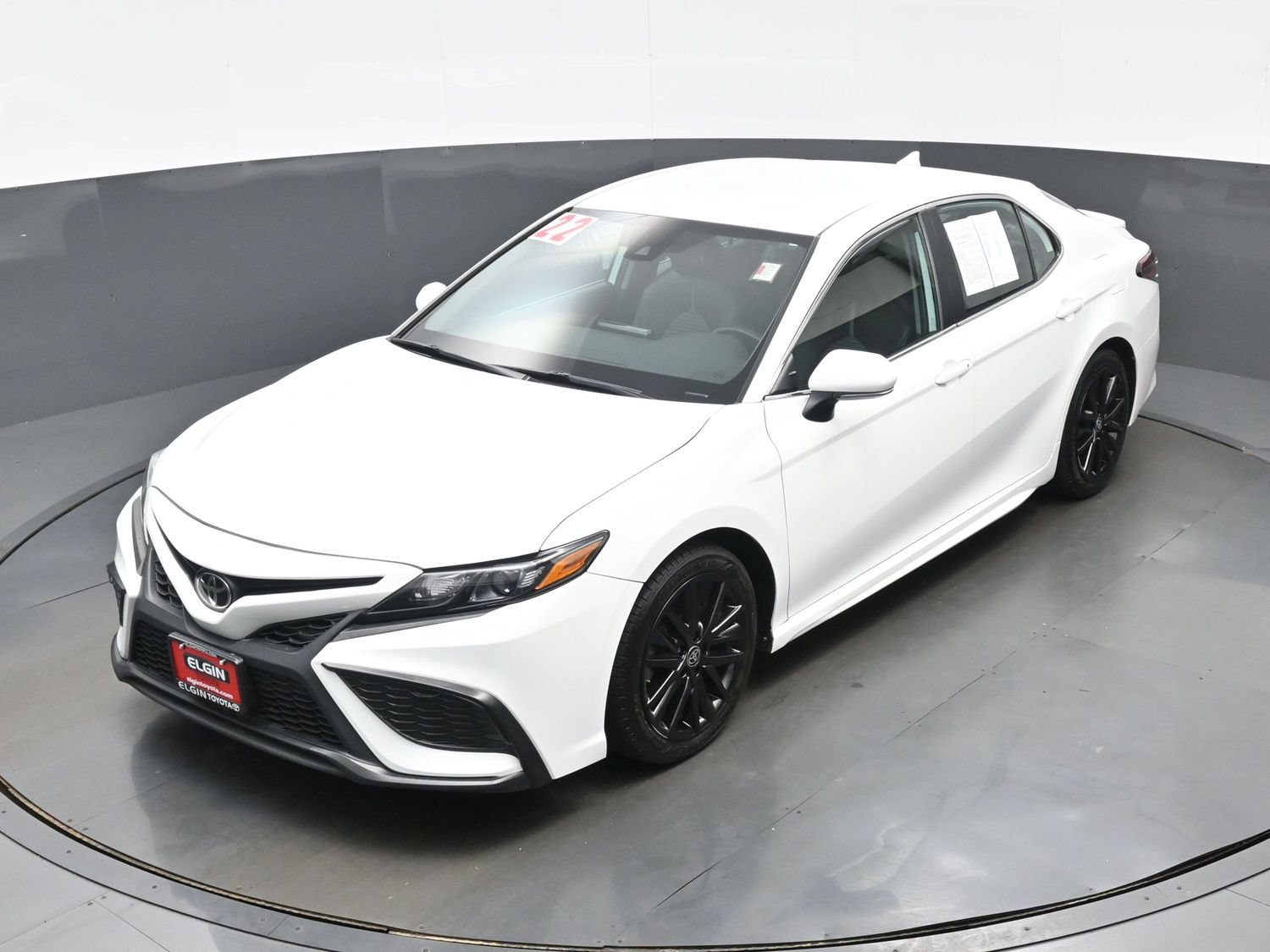 Used 2022 Toyota Camry SE AWD/4WD image 36