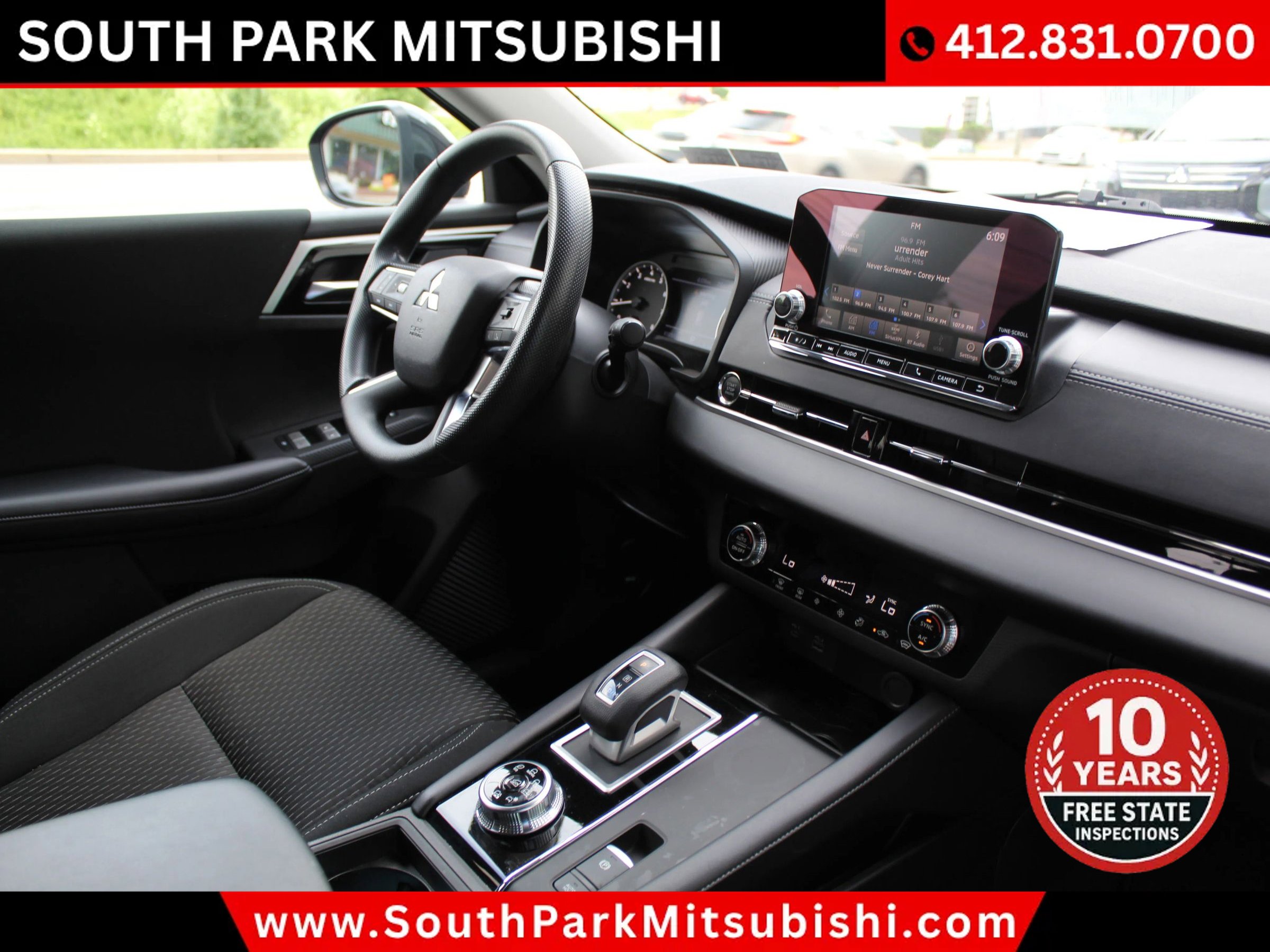 Used 2024 Mitsubishi Outlander ES AWD/4WD image 10