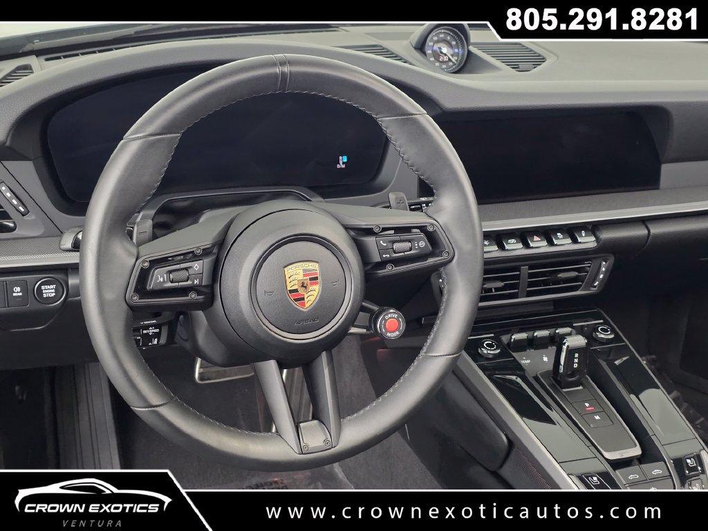 Used 2025 Porsche 911 Carrera w/ Premium Package RWD image 31