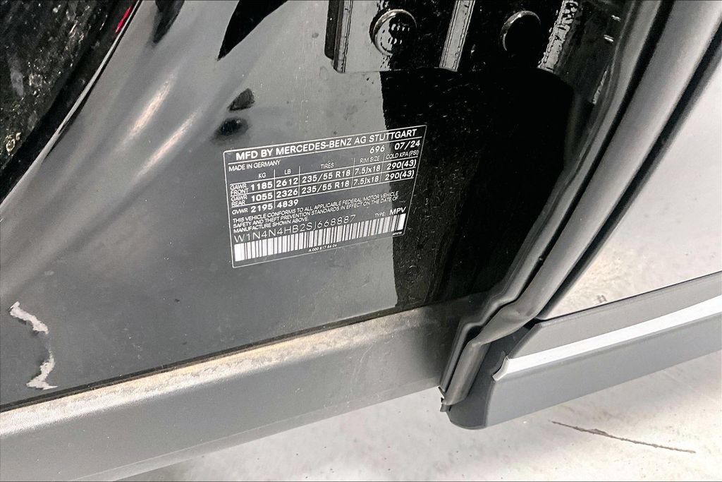 Used 2025 Mercedes-Benz GLA 250 4MATIC image 33