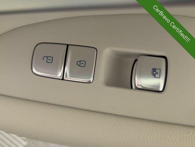 Used 2025 Genesis G70 2.5T AWD/4WD image 35