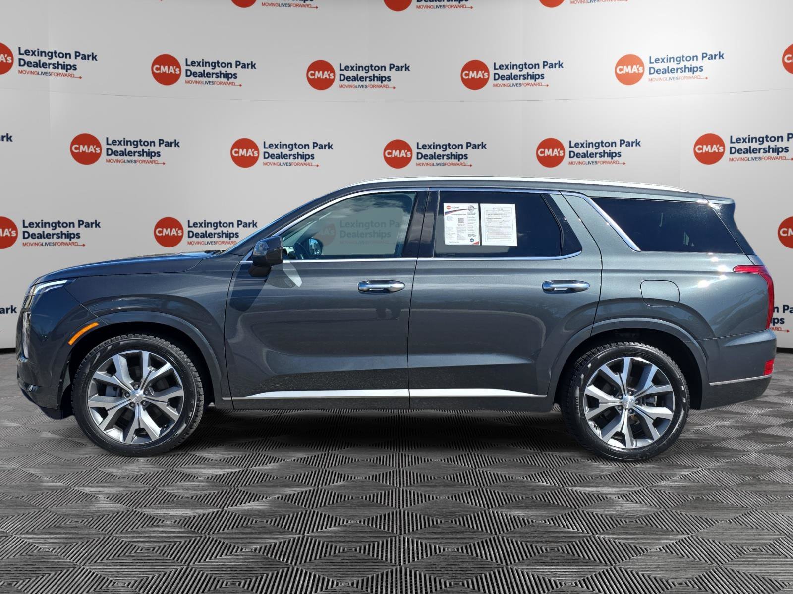 Used 2022 Hyundai Palisade Limited image 4