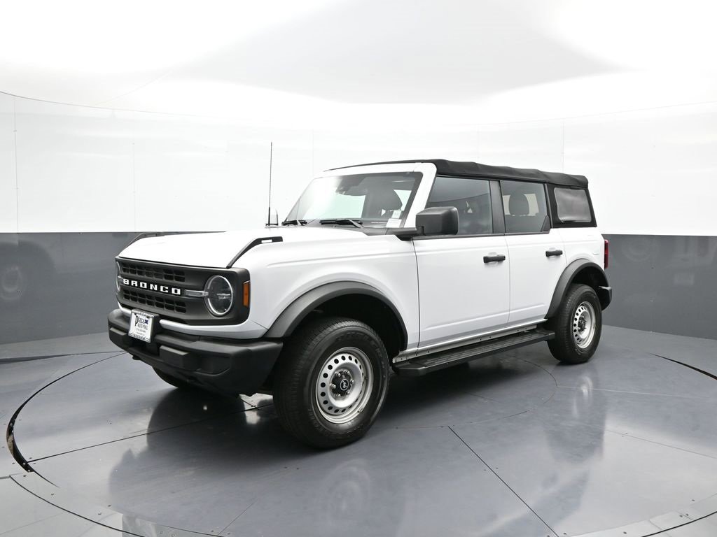 Used 2021 Ford Bronco Base image 10