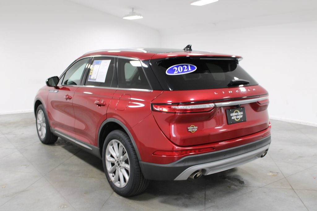 Used 2021 Lincoln Corsair AWD w/ Premium Package image 7